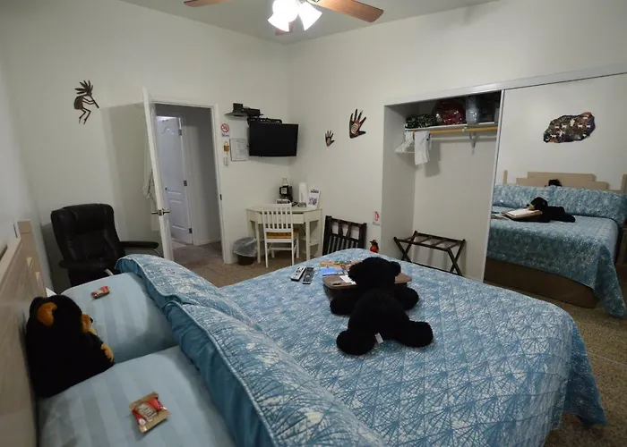 The Bear's Den Bed and breakfast